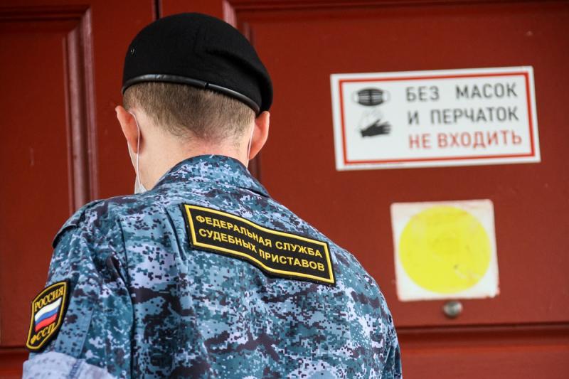 Деньги, полученные с аукциона, приставы отправят на закрытие просрочек у должников