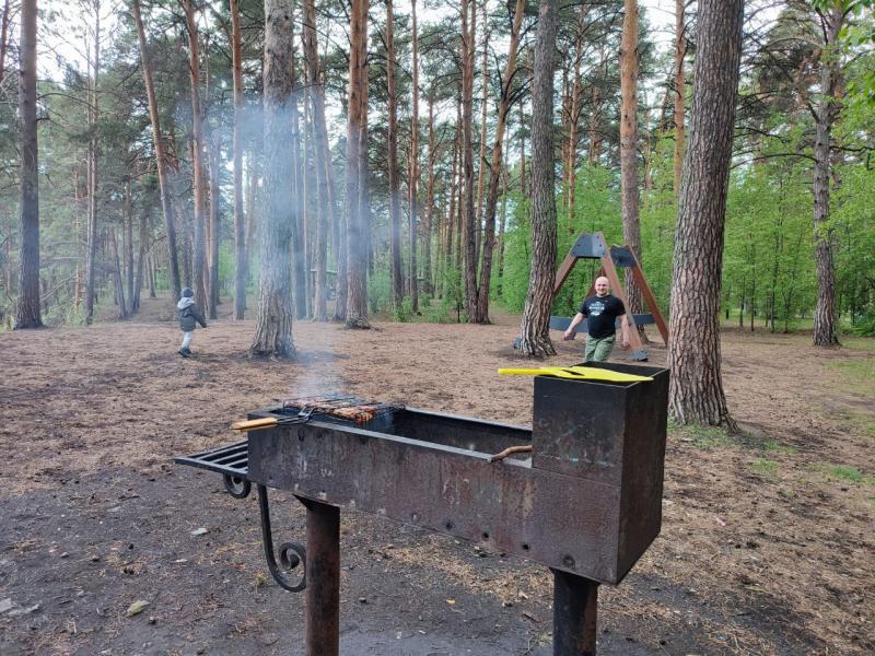 Разведение костра и приготовление пищи на открытом огне запрещено в пожароопасный сезон