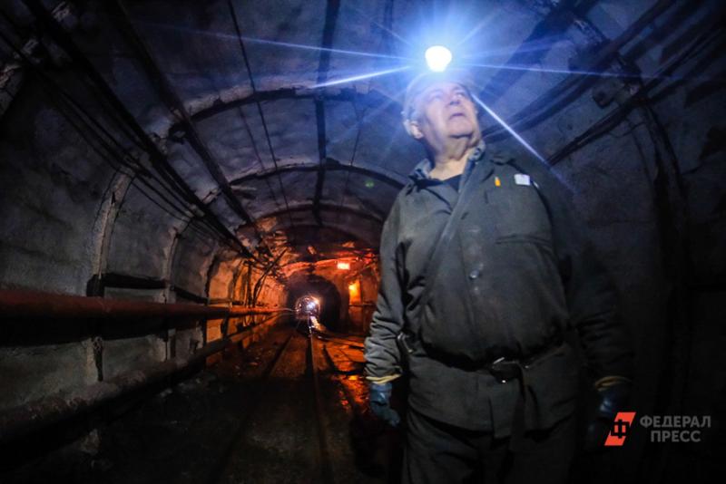 Частным компаниям ДНР планируют разрешить прямой эксперт угля