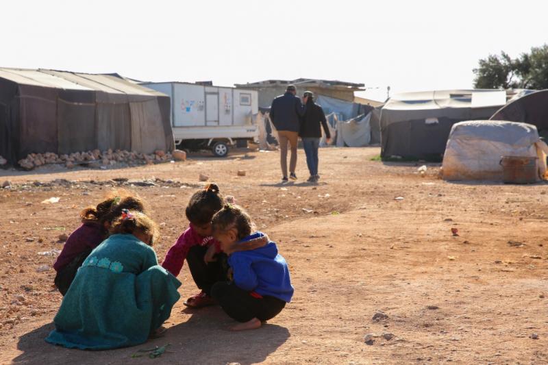 Тюменским бабушкам доставляют детей из сирийских лагерей беженцев