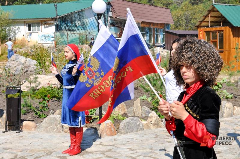 Ребят познакомят со знаковыми местами России, историей и традициями