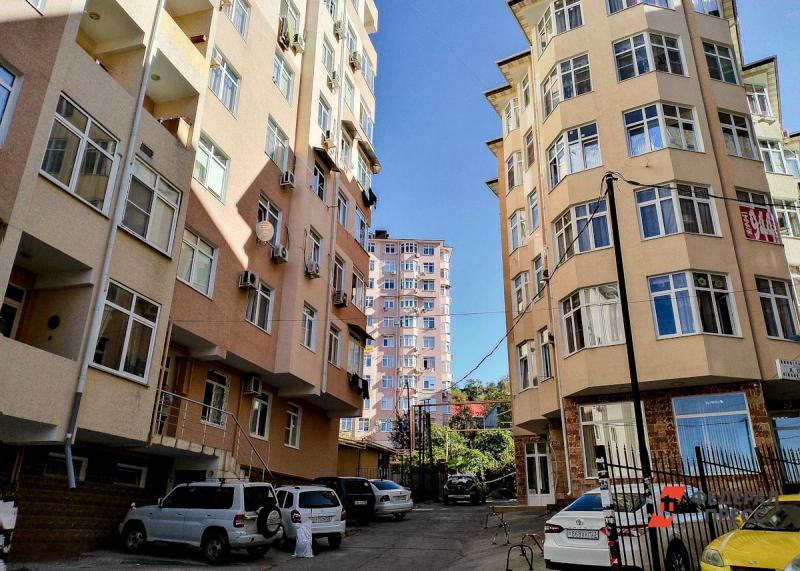 Квадратный метр жилья в Сочи стоит от 256,6 тысяч рублей