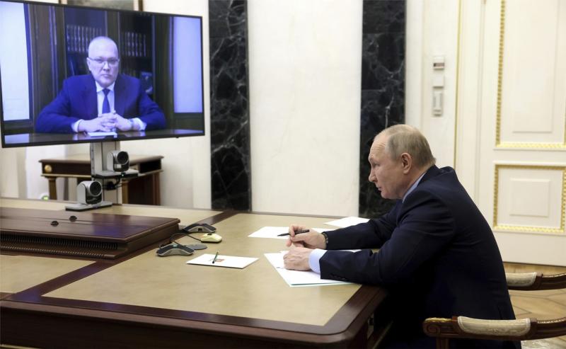 Владимир Путин провел встречу с врио главы Кировской области