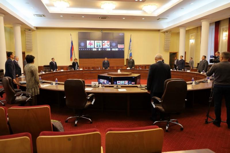 Заседание антитеррористической комиссии началось с минуты молчания