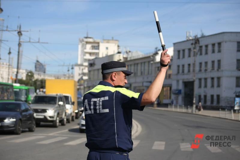 Чтобы компенсировать возросшую нагрузку на дорожную сеть города, в центре организуют до 900 новых парковочных мест