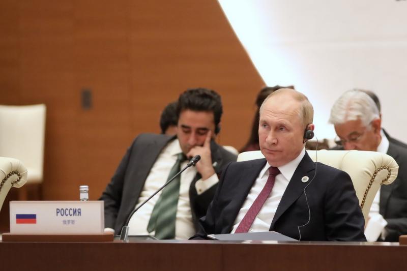 Президент России Владимир Путин на саммите ШОС