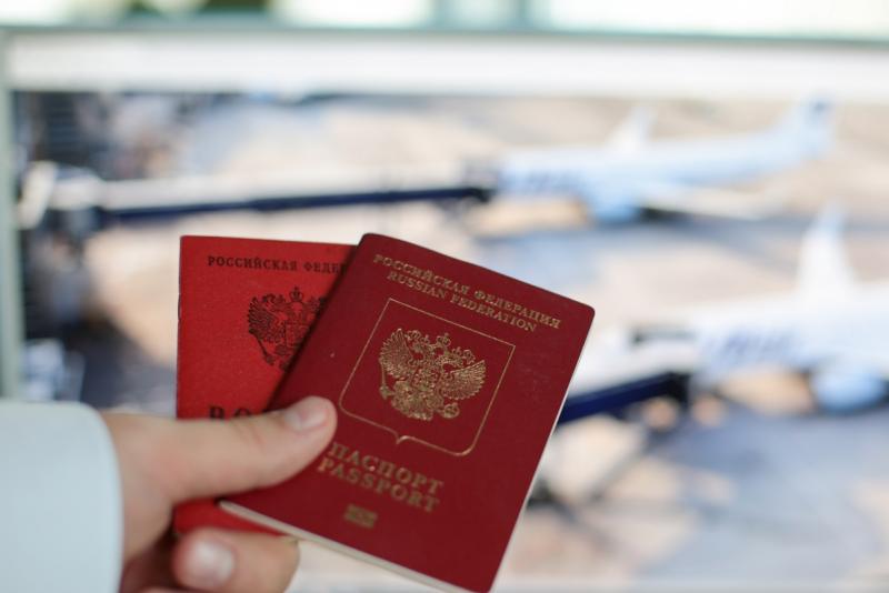 военный билет и паспорт