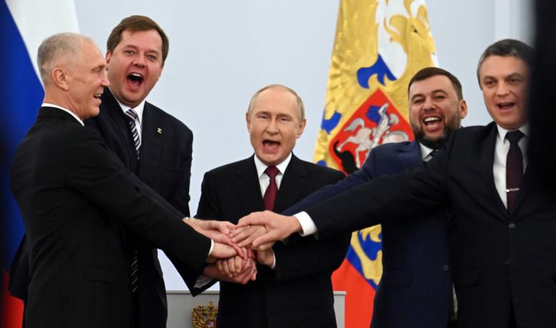 Владимир Путин и главы новых регионов