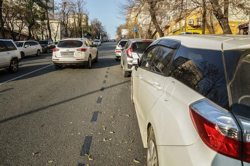 Платные парковки начали работу во Владивостоке