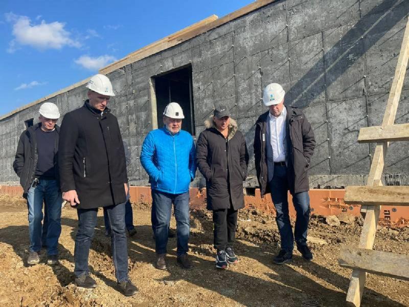 Новый ФАП строят в Сахалинской области