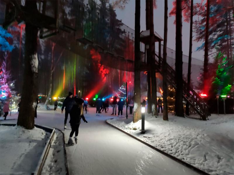 охта парк каток ночью. куда сходить на свидание зимой в спб. куда сходить на свидание зимой в спб. каток севкабель порт спб каток. куда сходить на свидание зимой в спб.