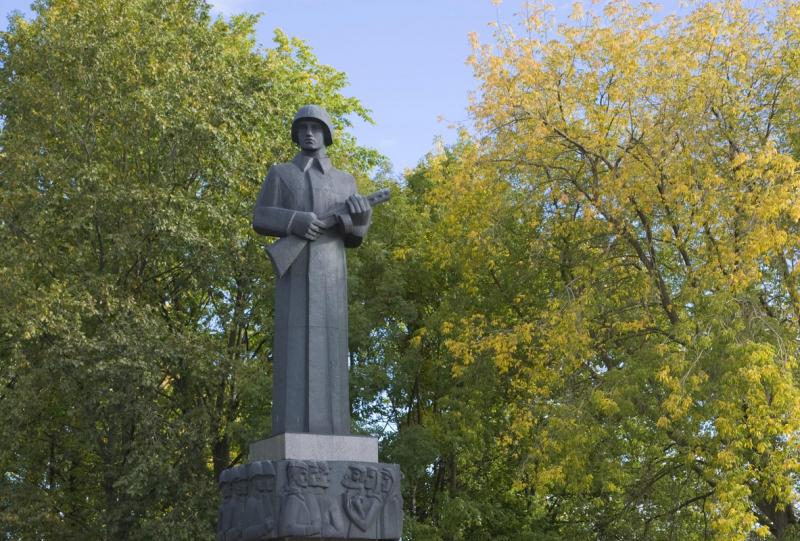 памятник советским воинам в резекне