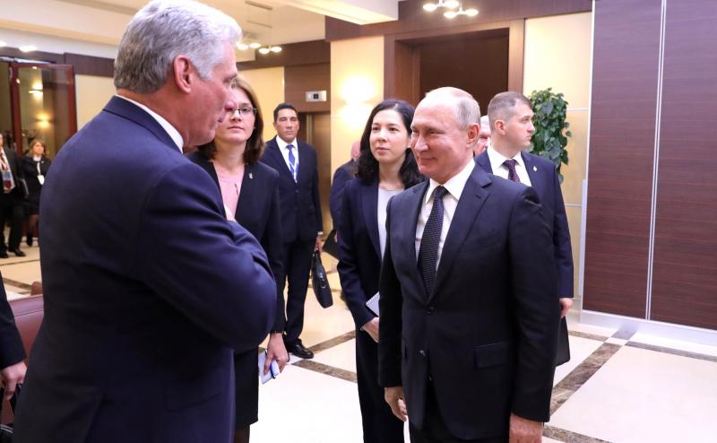Переговоры Владимира Путина с его кубинским коллегой Мигелем Диас-Канелем Бермудесом