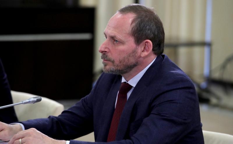 Аркадий Волж