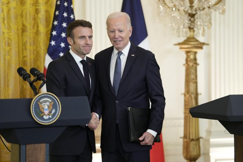 Президенты США и Франции