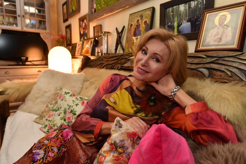 Вика Цыганова