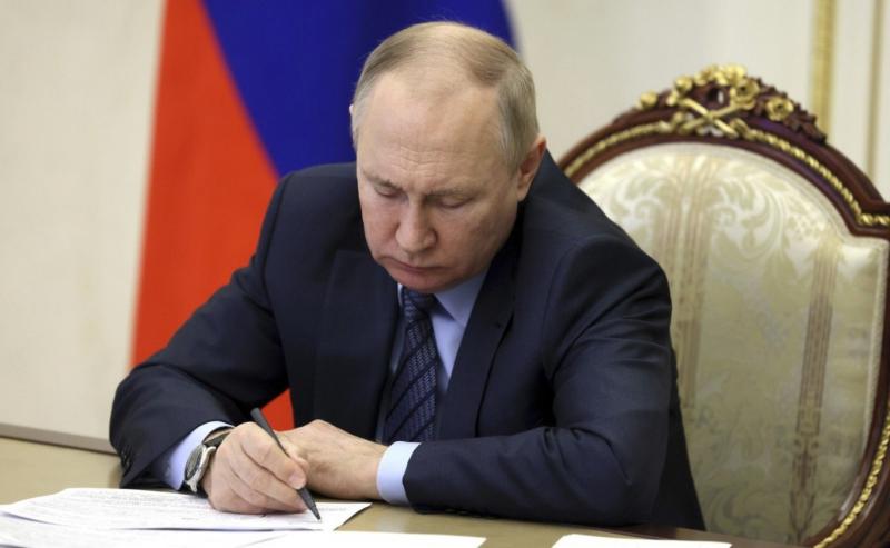 Президенту России Владимиру Путину исполнилось 65 лет