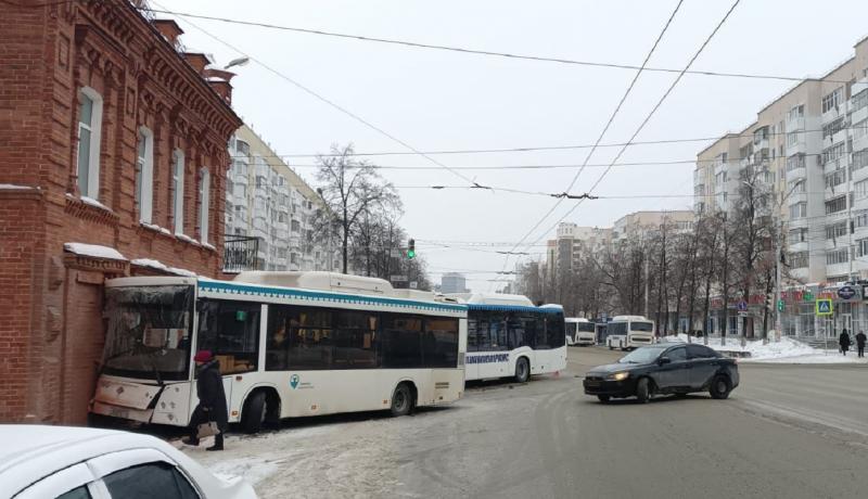 авария в центре уфы