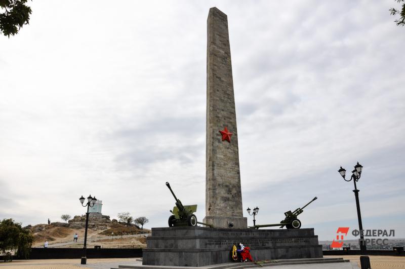 Памятник в Крыму