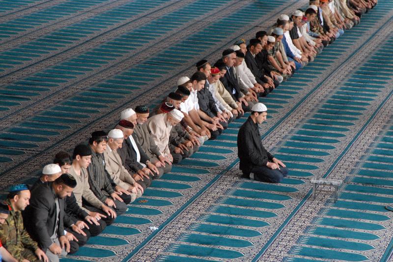 Ураза-байрам: почему праздник важен для мусульман России и как его отмечают  | Москва | ФедералПресс