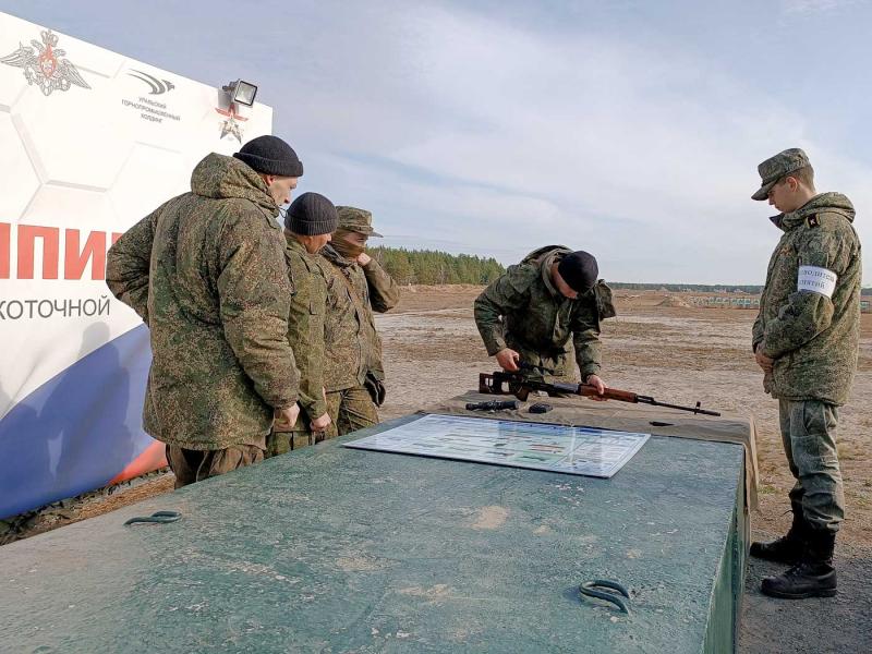 Тюменский стрелковый клуб «Стальной азарт» на базе своего предприятия организовал частные курсы по военной подготовке