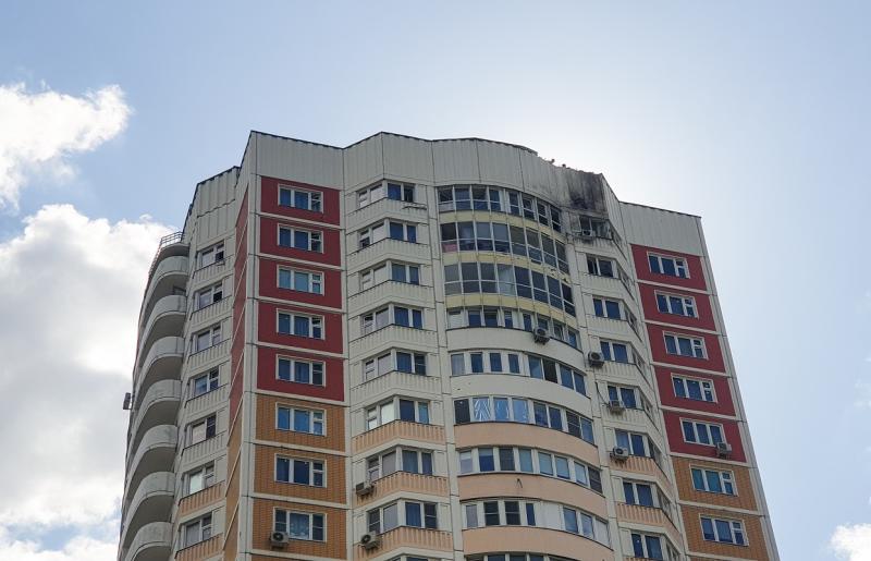атакованный бпла дом в москве