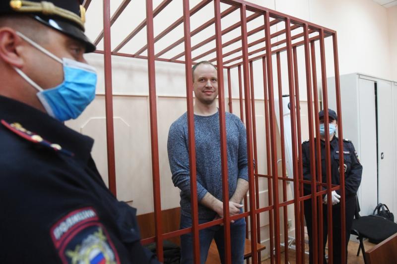 Сообщение об условно-досрочном освобождении Левченко стало неожиданным