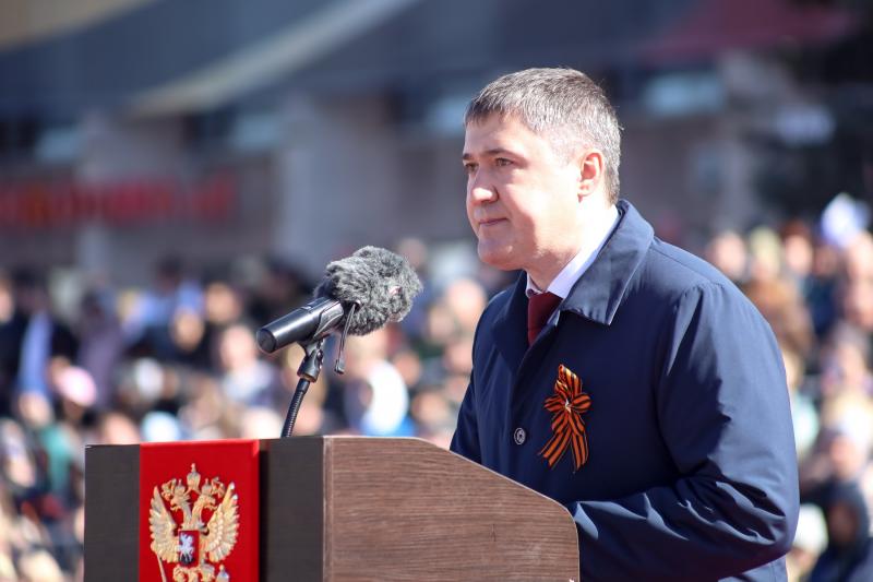 Губернатор Дмитрий Махонин