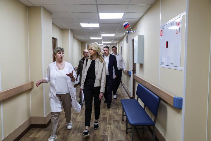 Московская делегация посетила недавно открывшийся амбулаторный центр