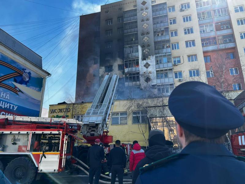 Пожар локализован на предварительной площади 100 кв метров