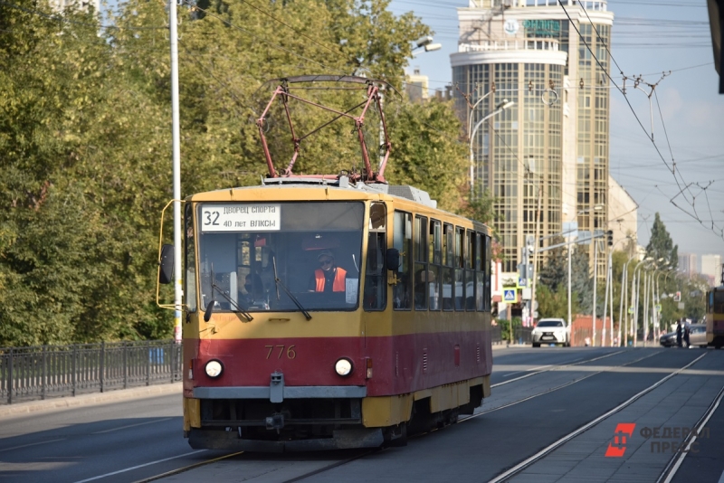 Трамвай на улице Куйбышева