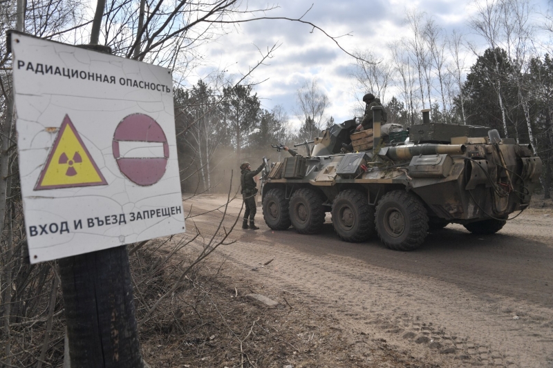 Военные в зоне отчуждения