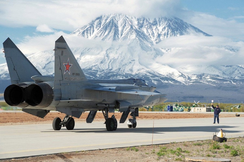 Истребитель МиГ - 31