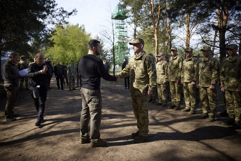 украинские военные