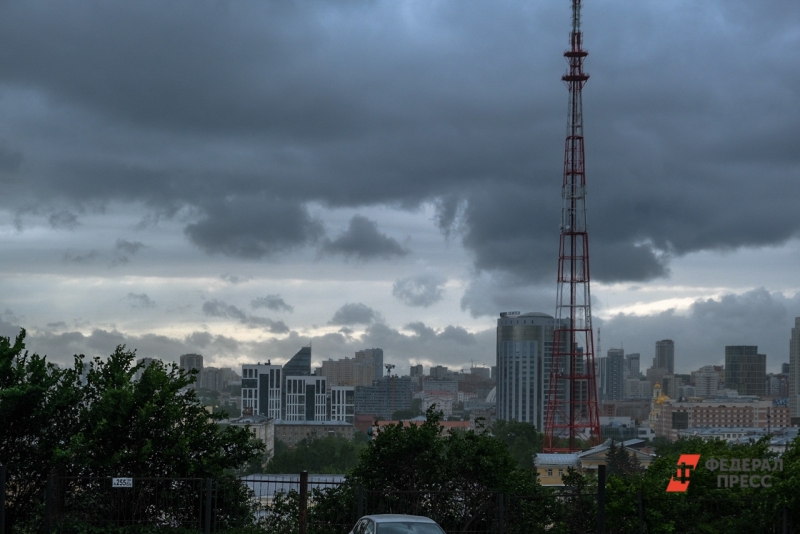 ураган, ливень, град