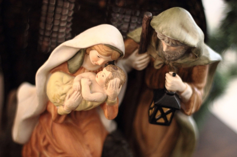 Богоматерь и младенец Иисус