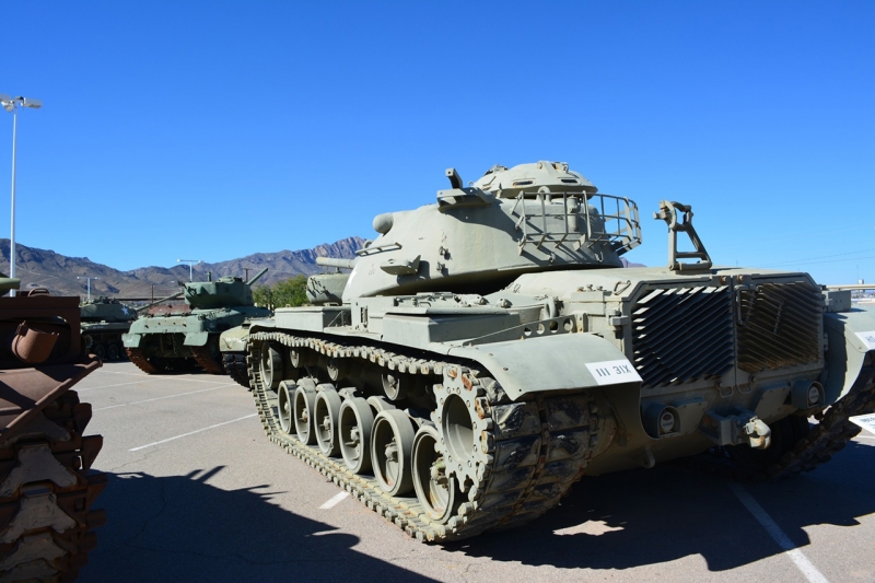 M113