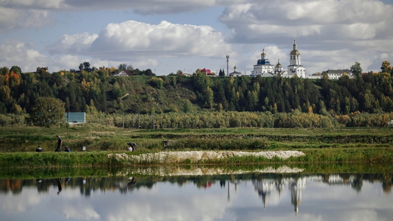 река