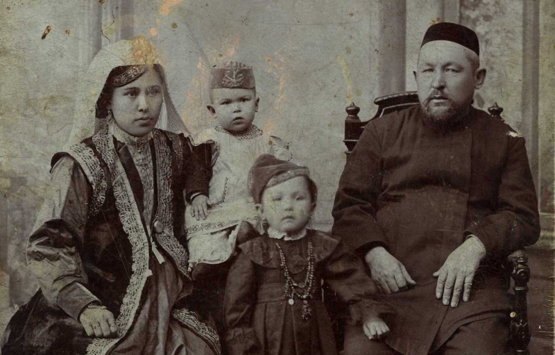 Татарская семья начала ХХ века