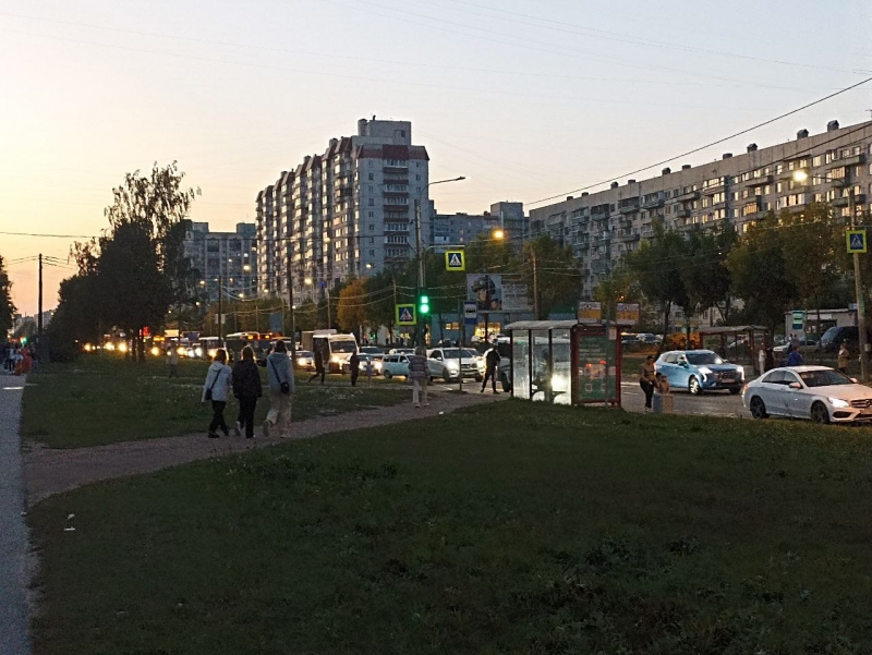 До конца 2023 года Петербург должен приобрести 25 электробусов
