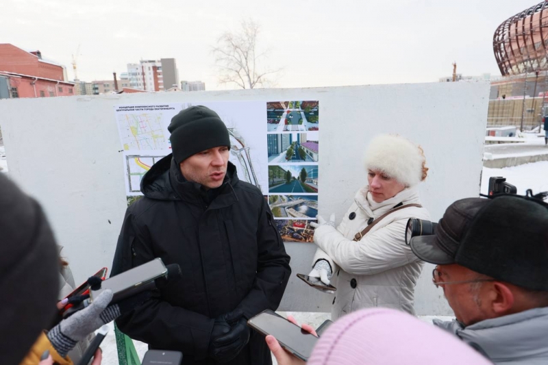 Пешеходный мост у Ледовой арены станет частью прогулочной зоны