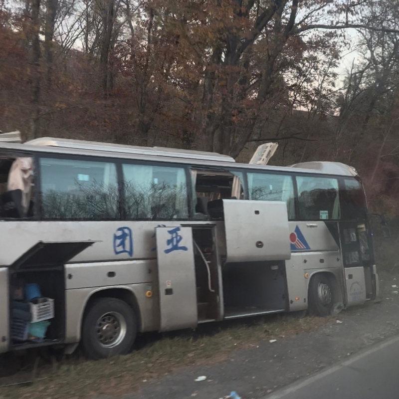 ДТП с китайским туристическим автобусом