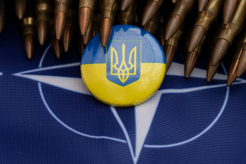 символика нато и украины