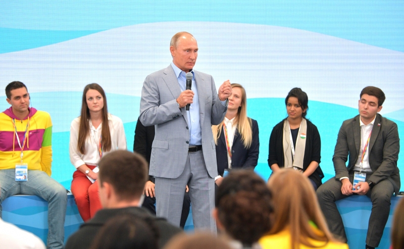 Владимир Путин подписал указ о праздновании Дня студента 25 января