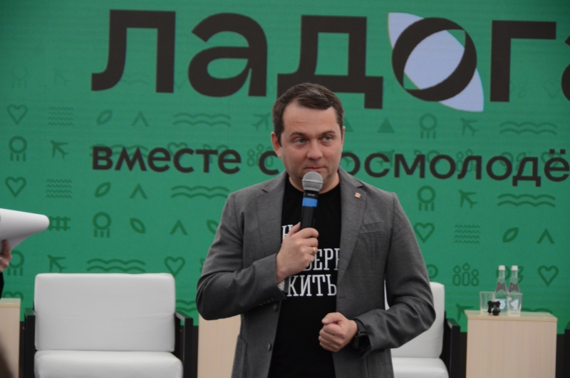 Глава региона Андрей Чибис демонстрирует информационную открытость