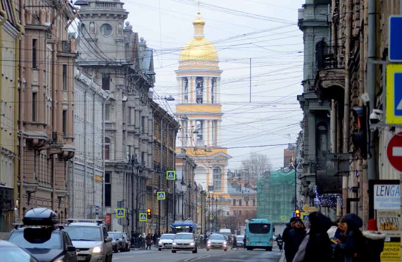 Старинные здания в Петербурге