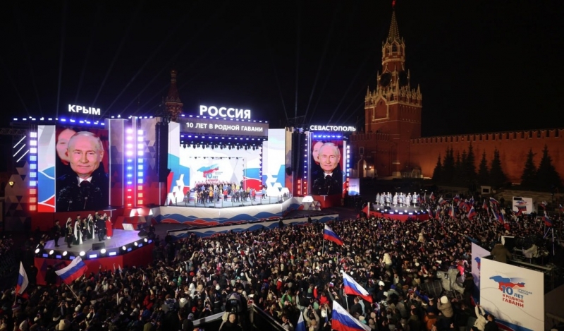 Владимир Путин выступил на Красной площади