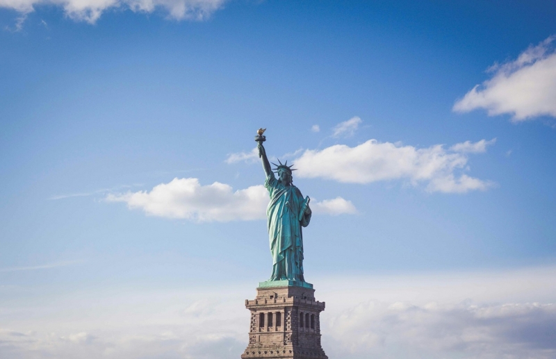 статуя свободы в нью-йорке