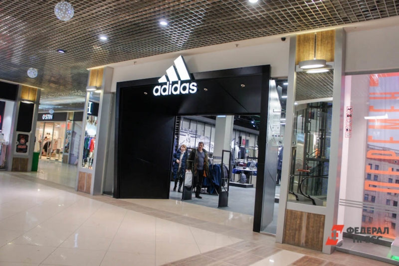 Магазин Adidas в торговом центре