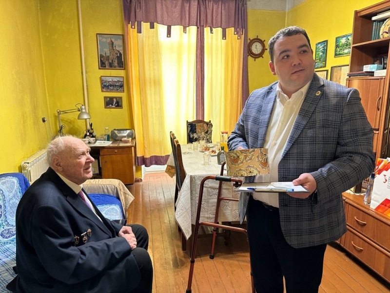 Жорж Токарев примет участие в голосовании на дому